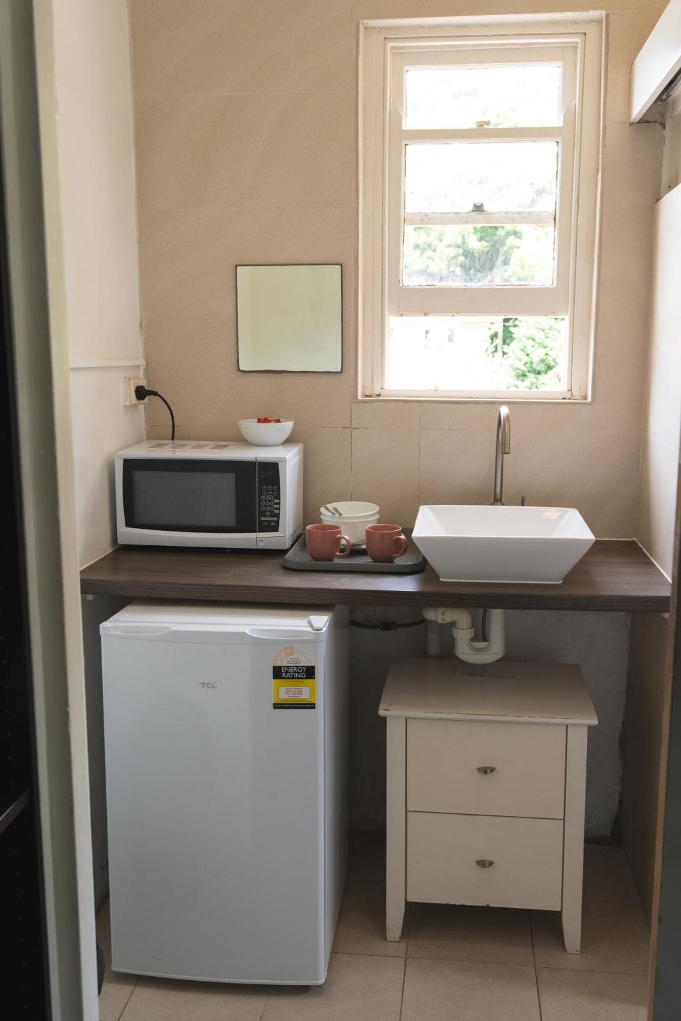 Manly Bunkhouse Hostel Sydney Exterior photo